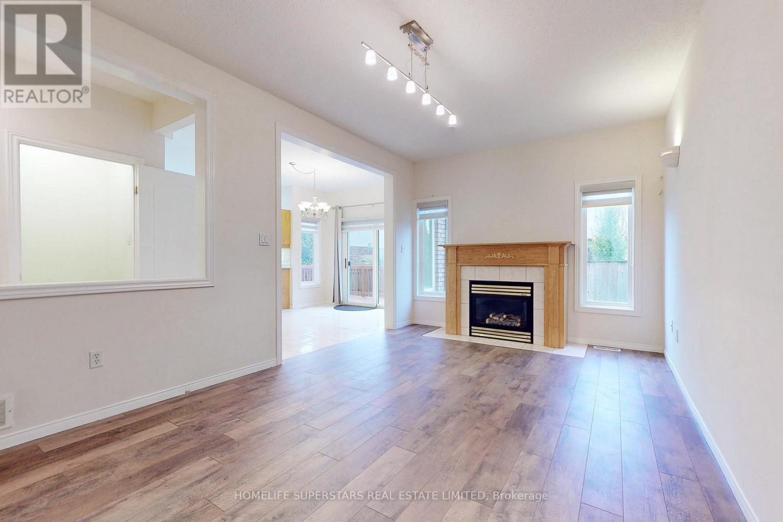 32 Holkham Avenue, Hamilton, Ontario  L9K 0H3 - Photo 8 - X13679526