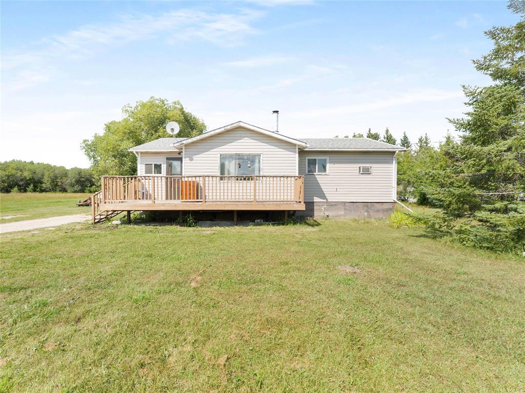 12 Linden Drive, Lac Du Bonnet Rm, Manitoba  R0E 1A0 - Photo 0 - 202620420
