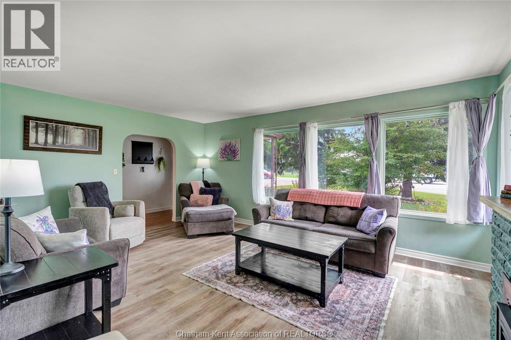 9467 Longwoods Road, Chatham Township, Ontario  N7M 5J7 - Photo 11 - 26019904