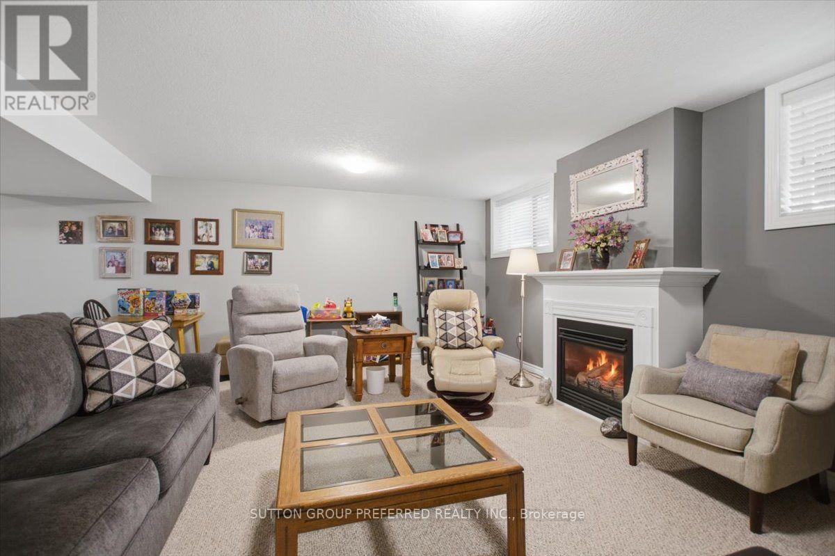 72 - 869 Whetherfield Street, London North, Ontario  N6H 0A2 - Photo 33 - X13679594
