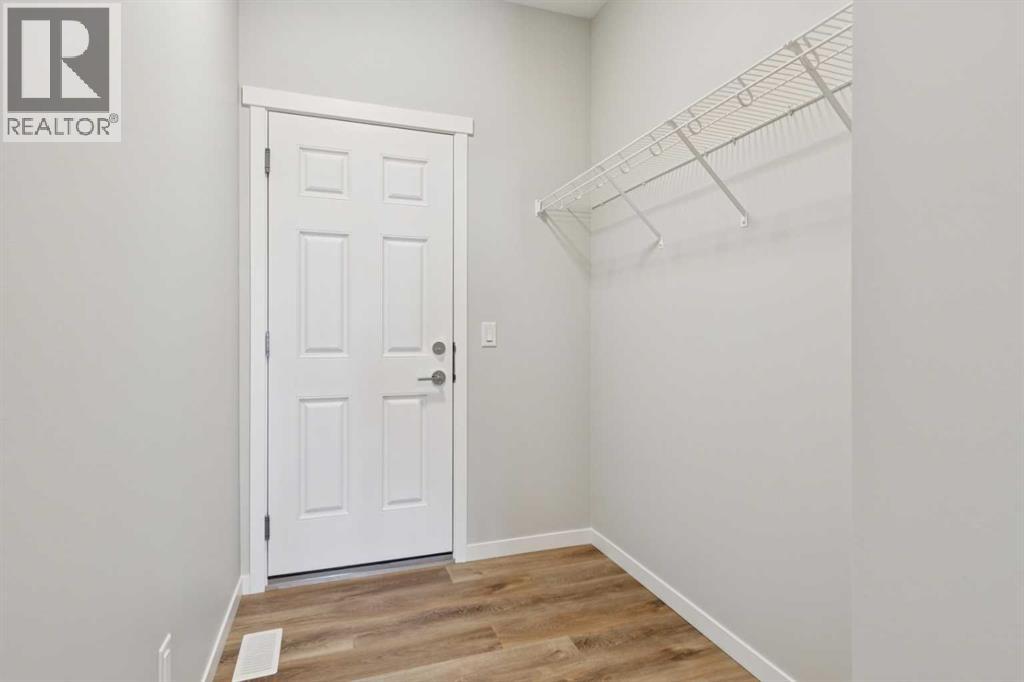 374 Hotchkiss Manor SE, Calgary, Alberta  T3S 0J9 - Photo 18 - A2321412