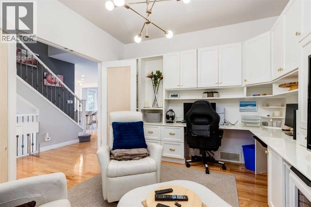 8631 Wentworth Drive Sw, Calgary, Alberta  T3H 5K2 - Photo 19 - A2329238