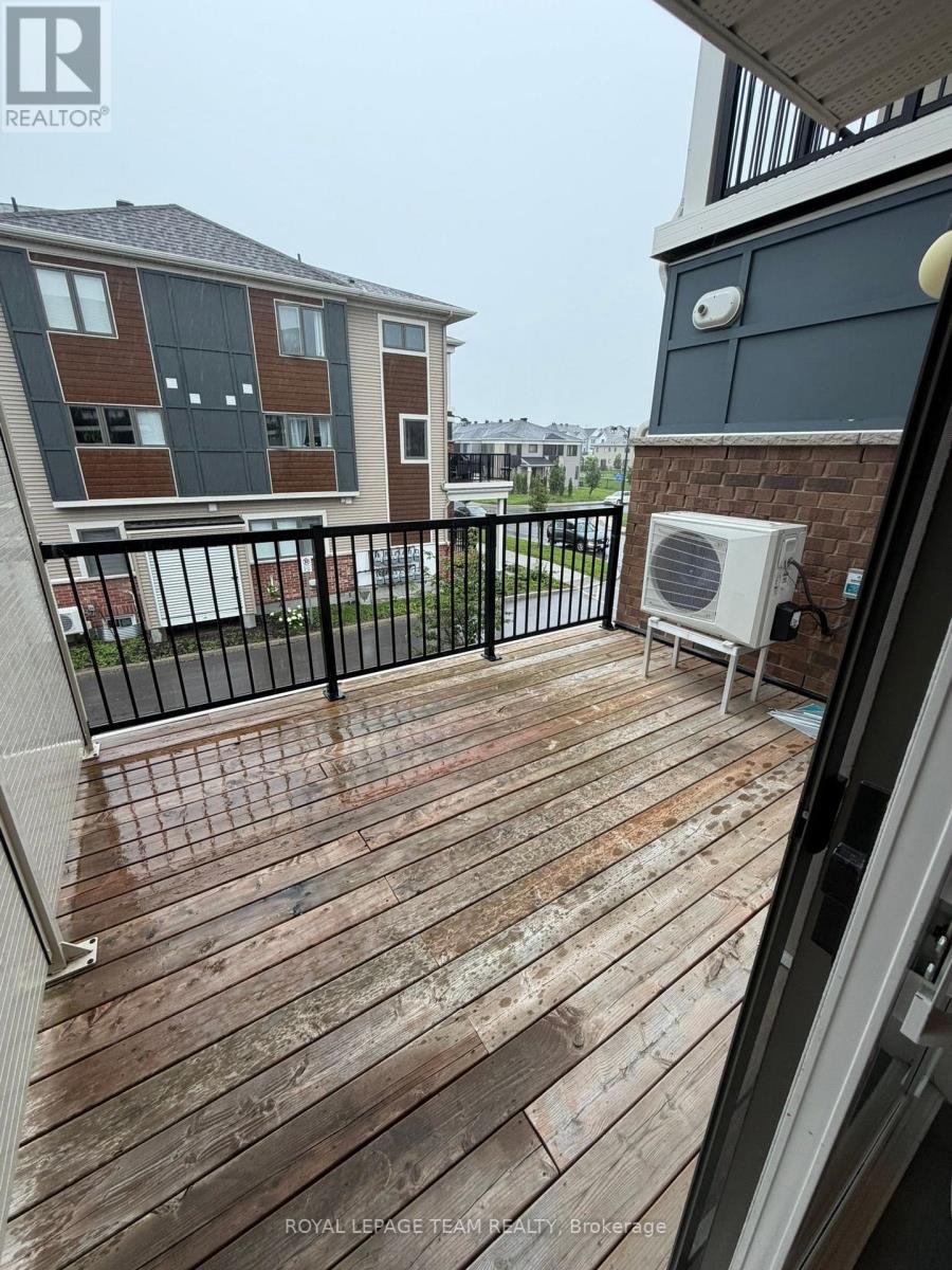205 Zenith Private, Ottawa, Ontario  K2J 6N3 - Photo 3 - X13679578