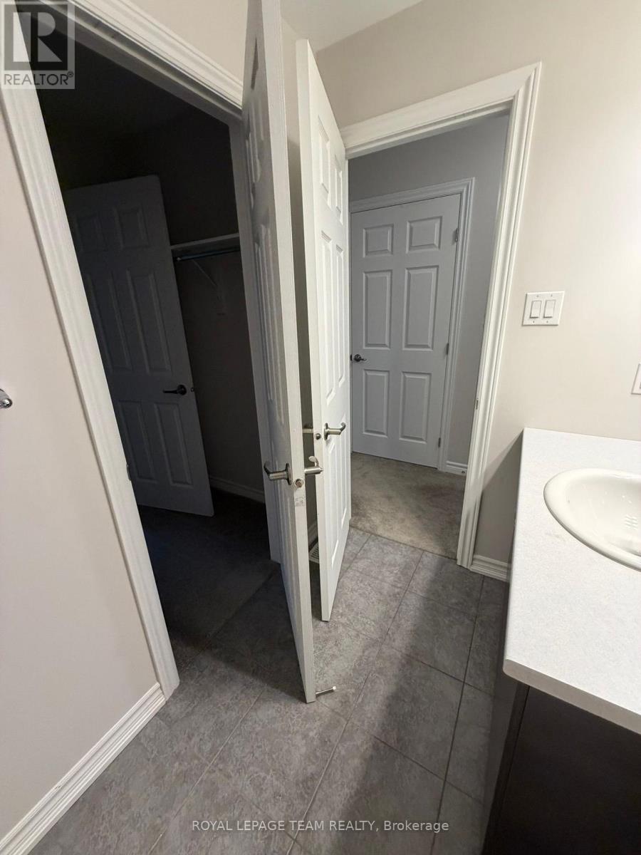 205 Zenith Private, Ottawa, Ontario  K2J 6N3 - Photo 8 - X13679578