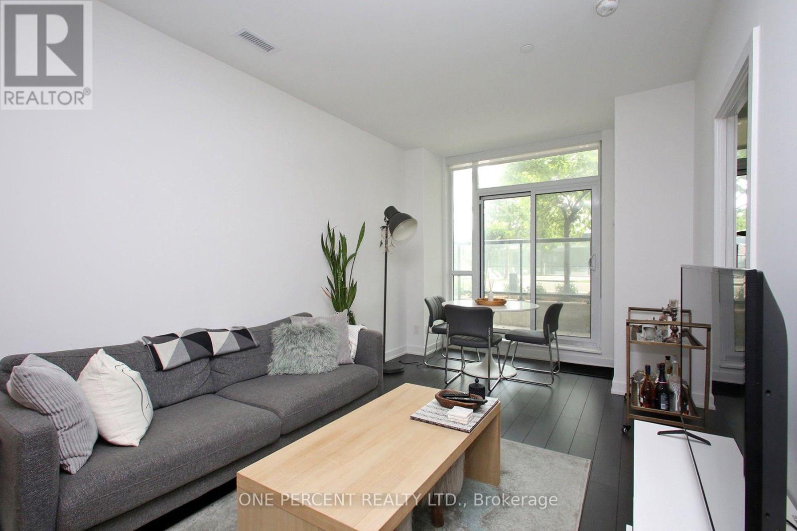 217 - 1603 Eglinton Avenue, Toronto, Ontario  M6E 2H1 - Photo 8 - C13576494