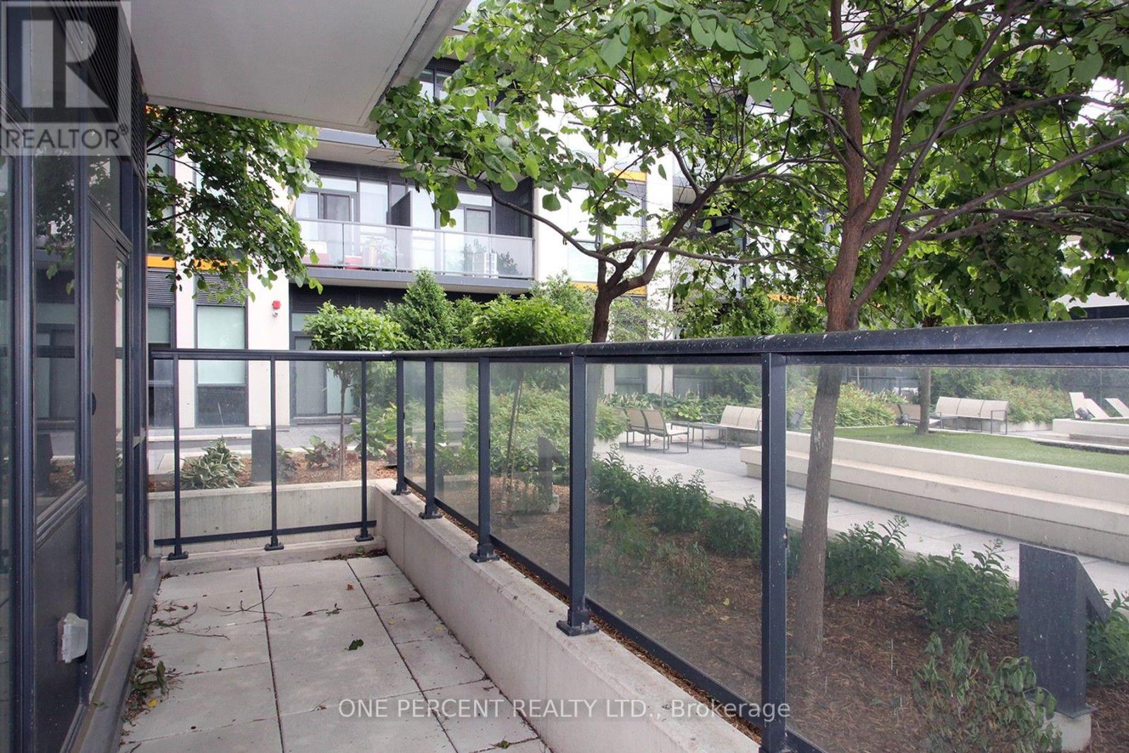 217 - 1603 Eglinton Avenue, Toronto, Ontario  M6E 2H1 - Photo 21 - C13576494