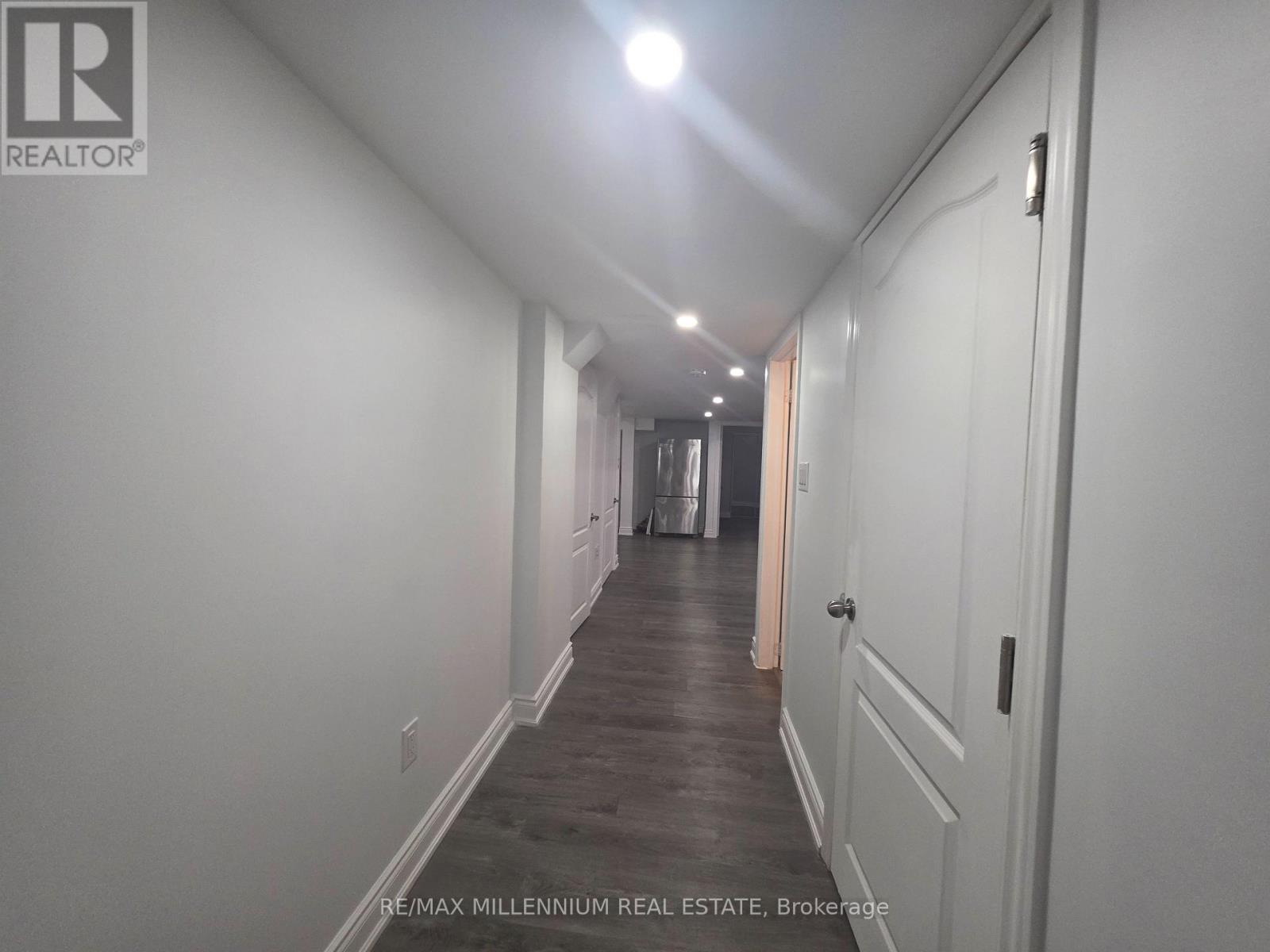 Basement - 42 Cranbrook (Basement Apt.) Crescent, Vaughan, Ontario L4H 4H2 - Photo 17 - N13563322