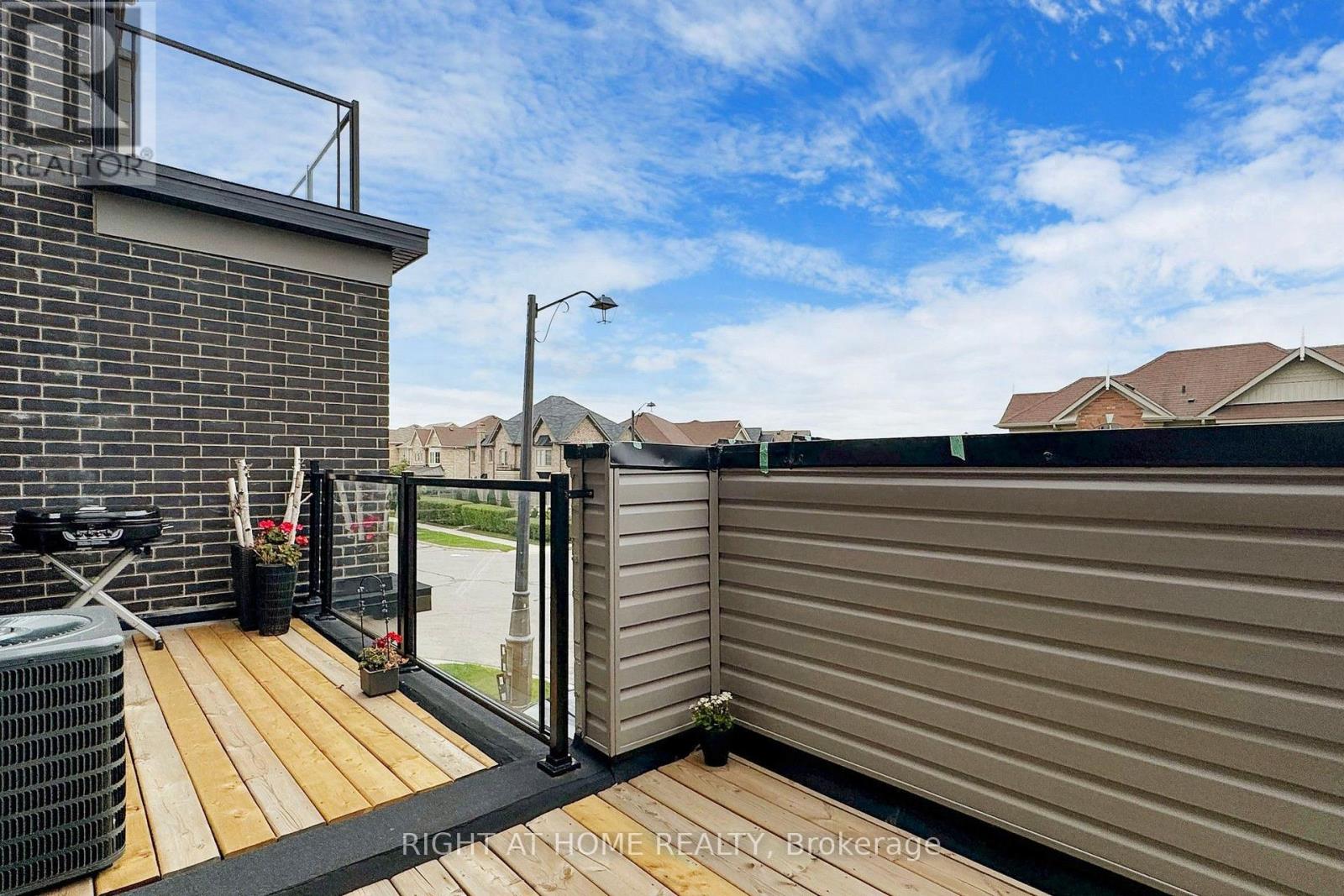 279 Moody Drive, Vaughan, Ontario  L4H 3N5 - Photo 23 - N13619966