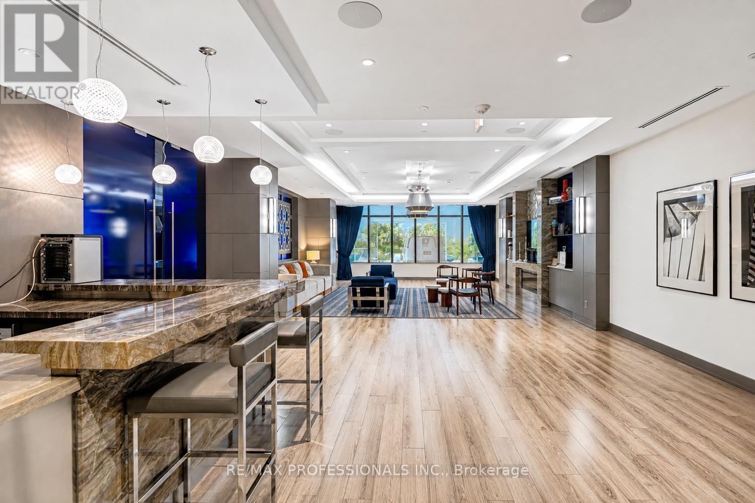 417 - 2 Old Mill Drive, Toronto, Ontario  M6S 0A2 - Photo 40 - W13666332