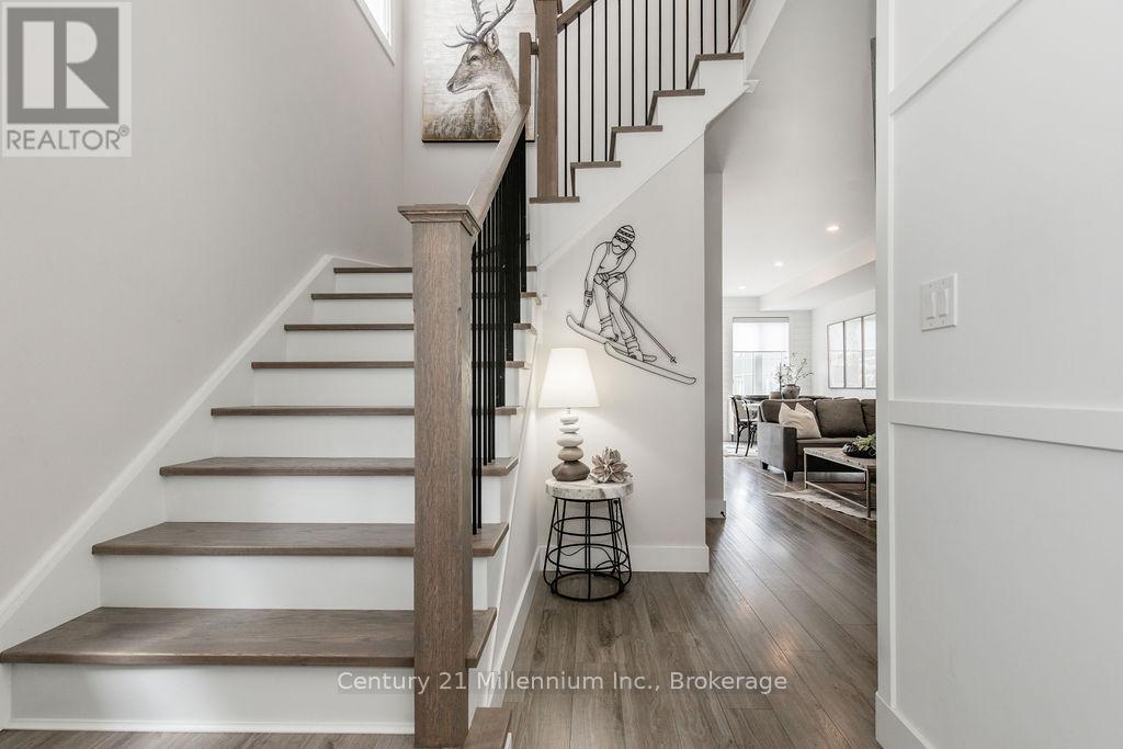 116 Sycamore Street, Blue Mountains, Ontario  L9Y 4E2 - Photo 4 - X13679562