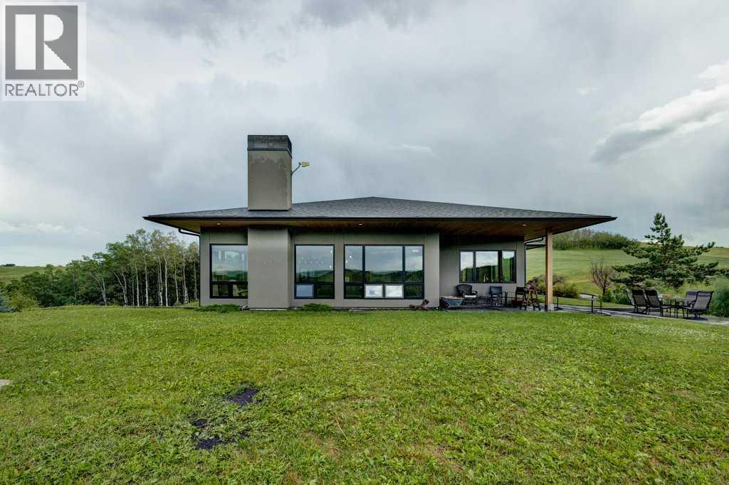 266098 128 Street W, Rural Foothills County, Alberta  T1S 4K8 - Photo 2 - A2313191