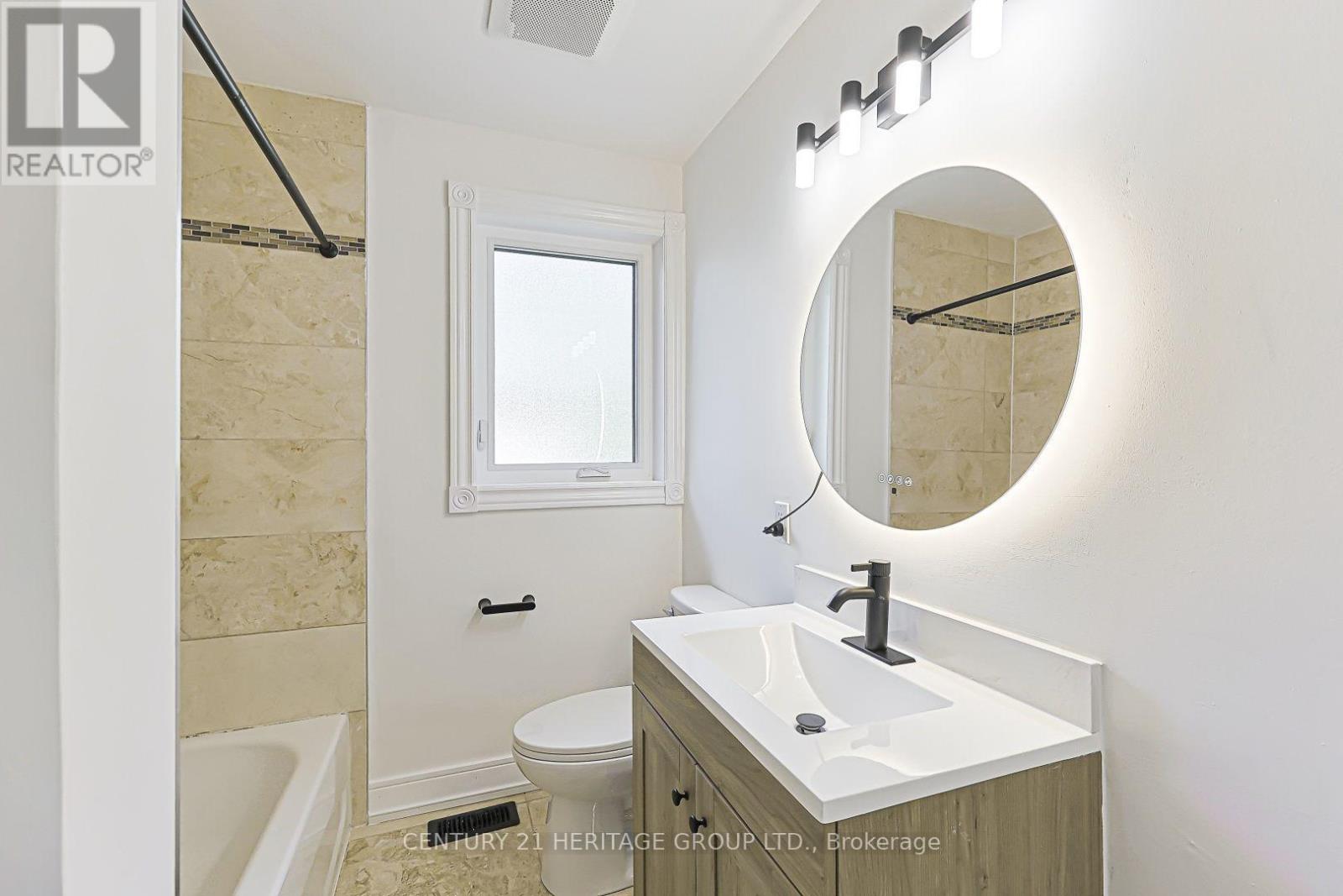 314 Wenlock Avenue, Richmond Hill, Ontario  L4C 1M7 - Photo 14 - N13679576