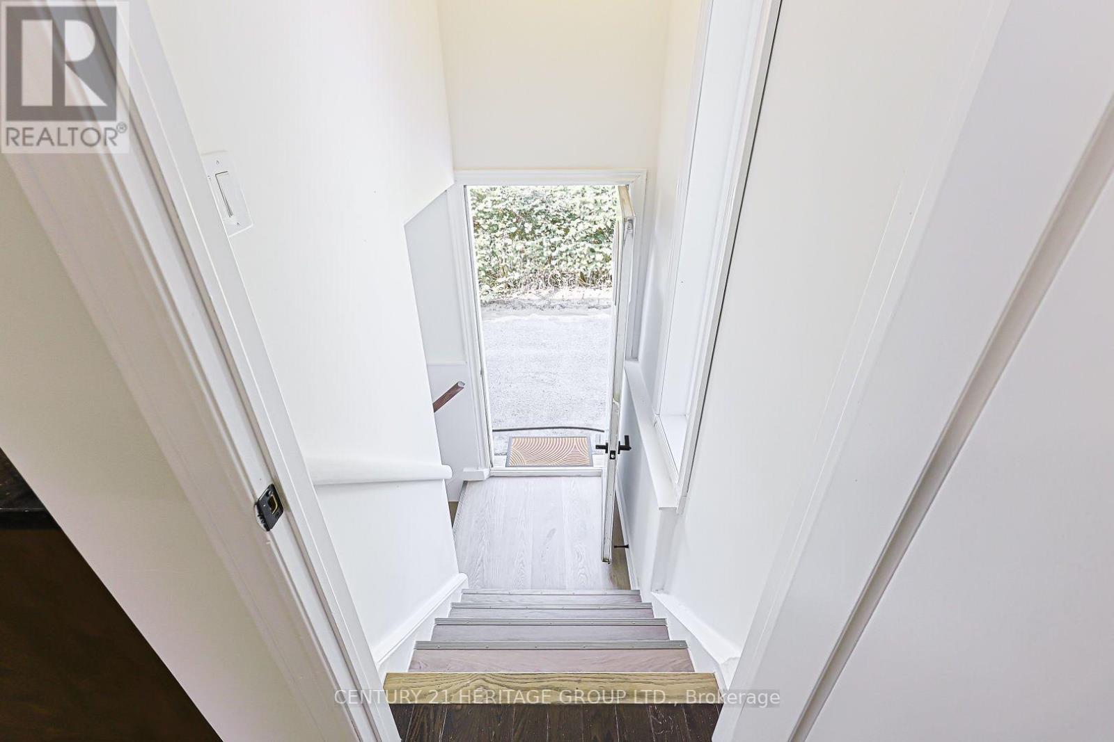 314 Wenlock Avenue, Richmond Hill, Ontario  L4C 1M7 - Photo 17 - N13679576