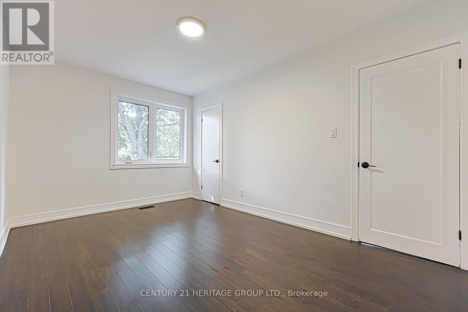 314 Wenlock Avenue, Richmond Hill, Ontario  L4C 1M7 - Photo 8 - N13679576