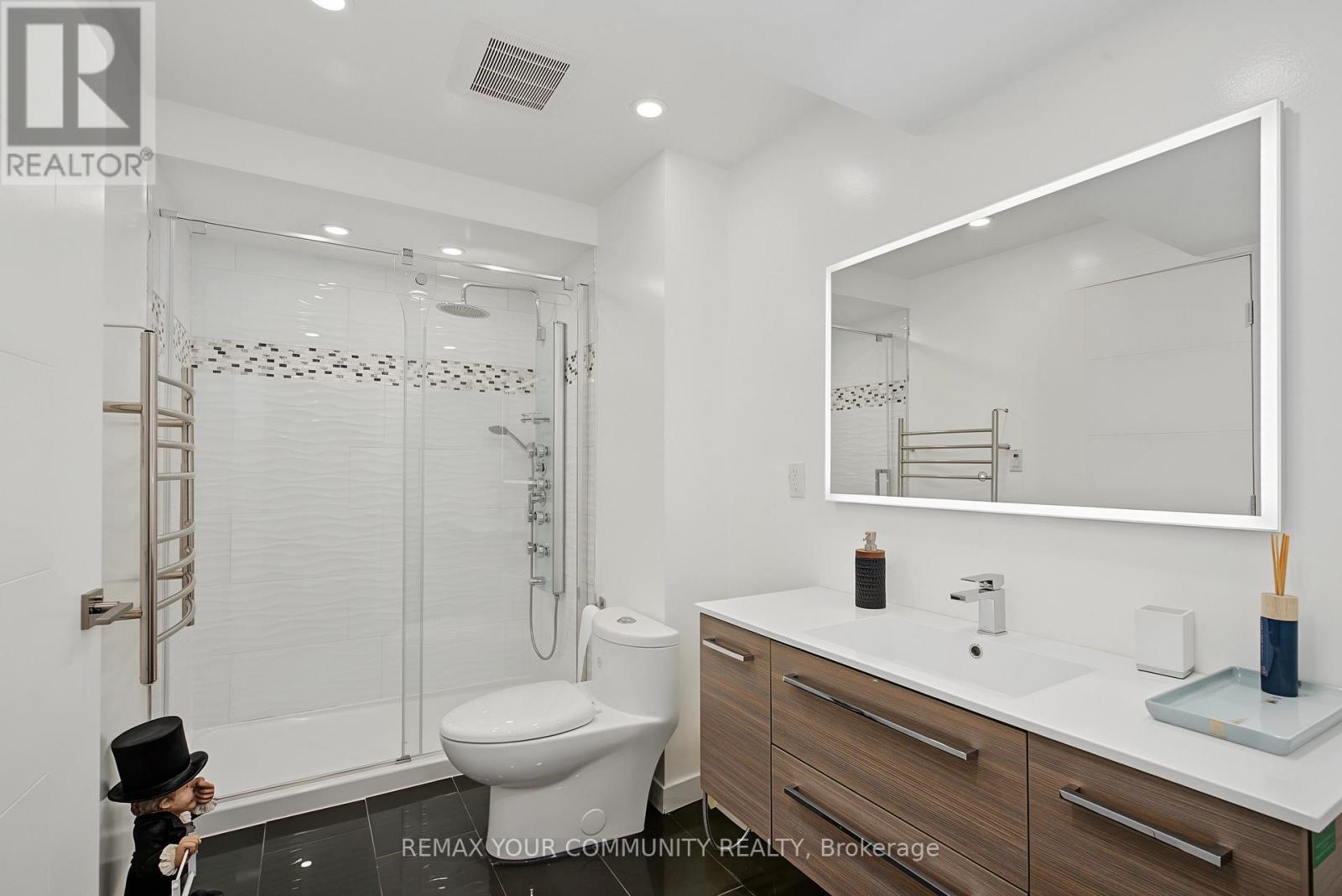 8 Yemina Gate, Vaughan, Ontario  L6A 0G9 - Photo 43 - N13679618