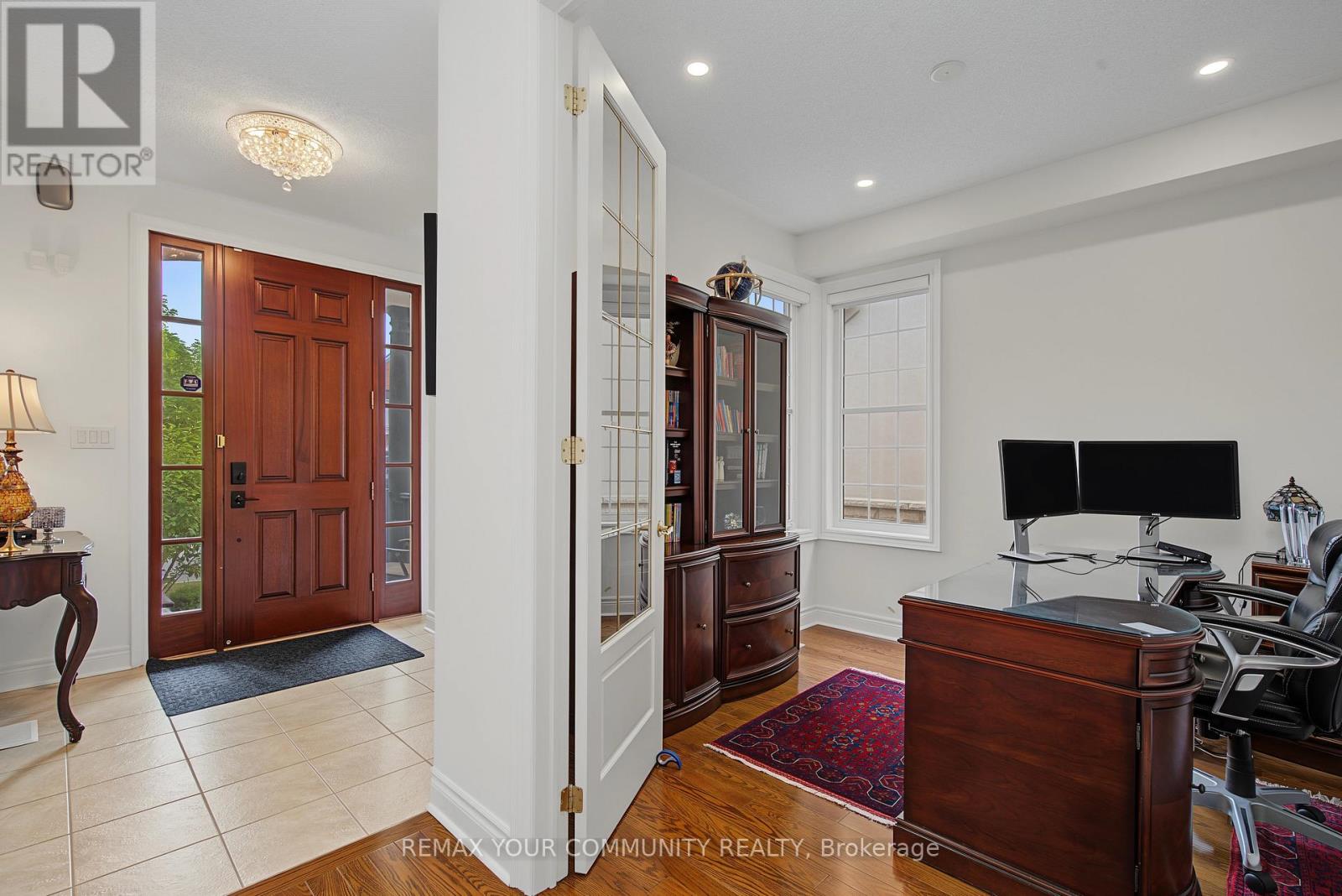 8 Yemina Gate, Vaughan, Ontario  L6A 0G9 - Photo 5 - N13679618