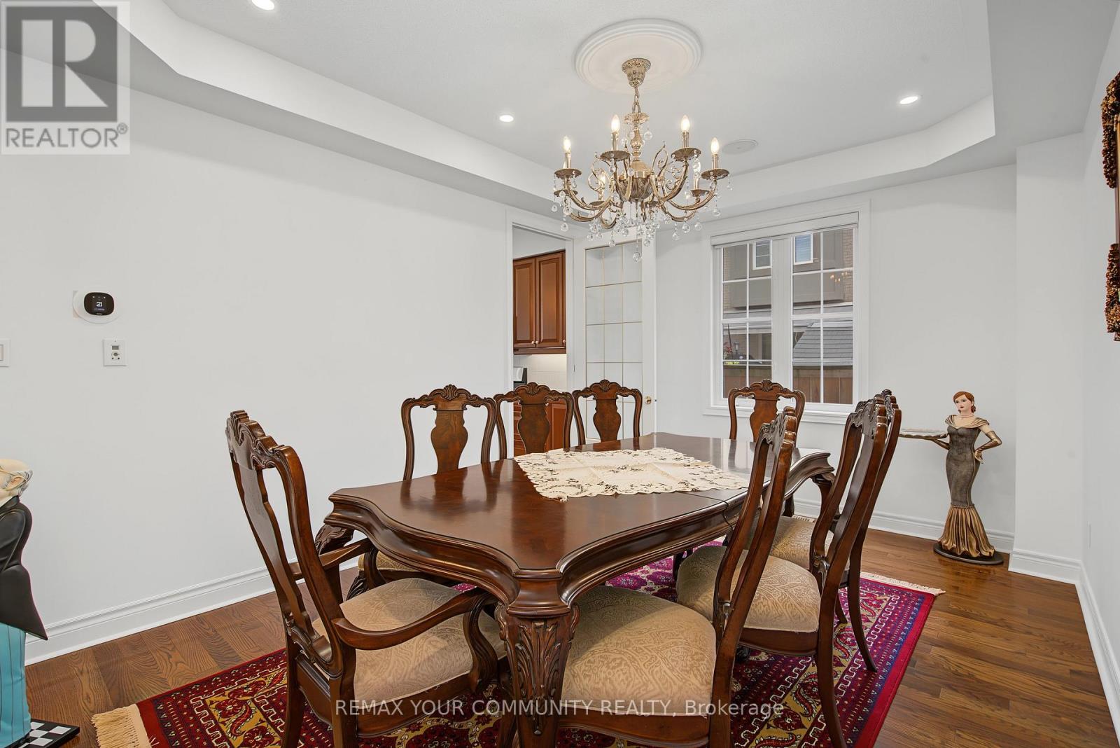 8 Yemina Gate, Vaughan, Ontario  L6A 0G9 - Photo 9 - N13679618