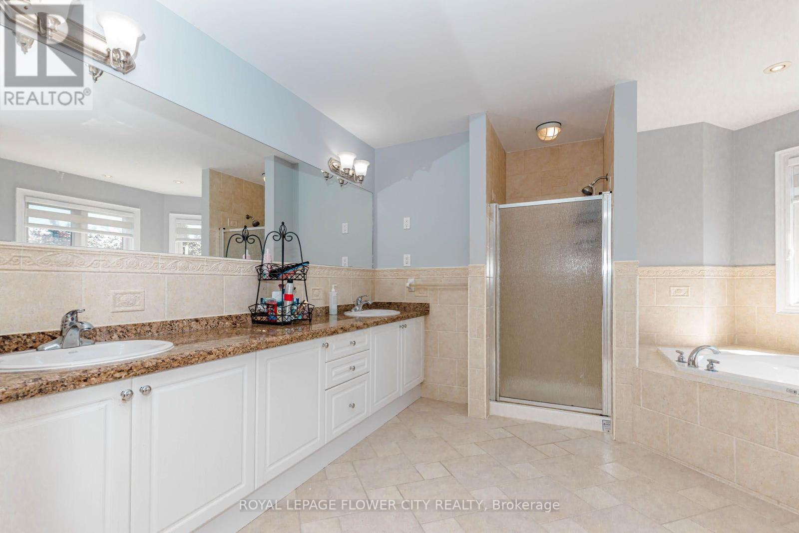 1058 Agram Drive, Oakville, Ontario  L6H 7L6 - Photo 31 - W13679590