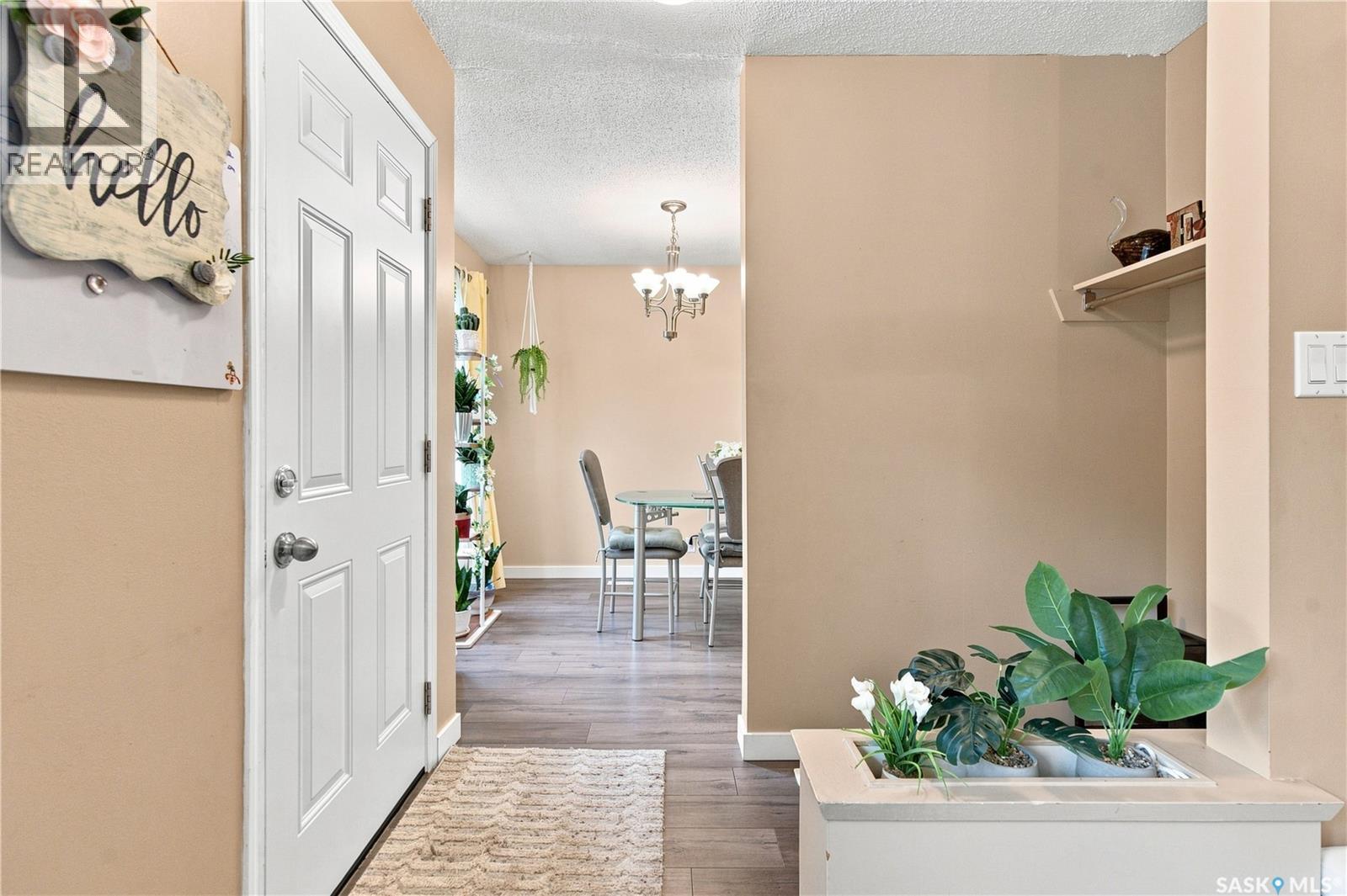 80 Spence Street, Regina, Saskatchewan  S4S 4H4 - Photo 2 - SK045699