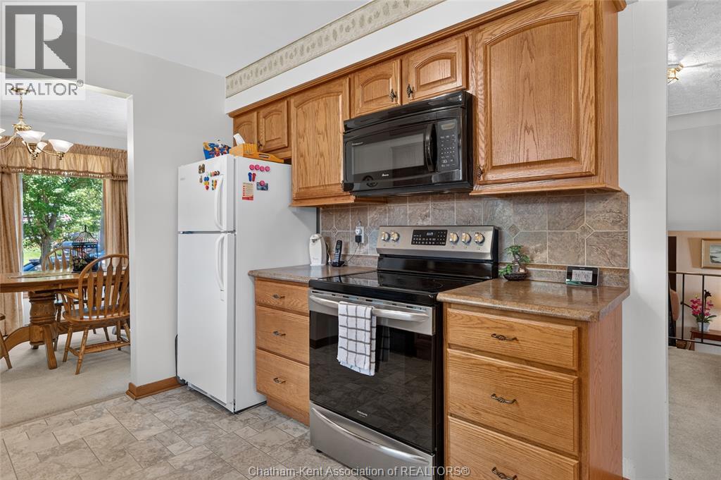 18 Cameo Drive, Leamington, Ontario  N8H 1J2 - Photo 11 - 26018933