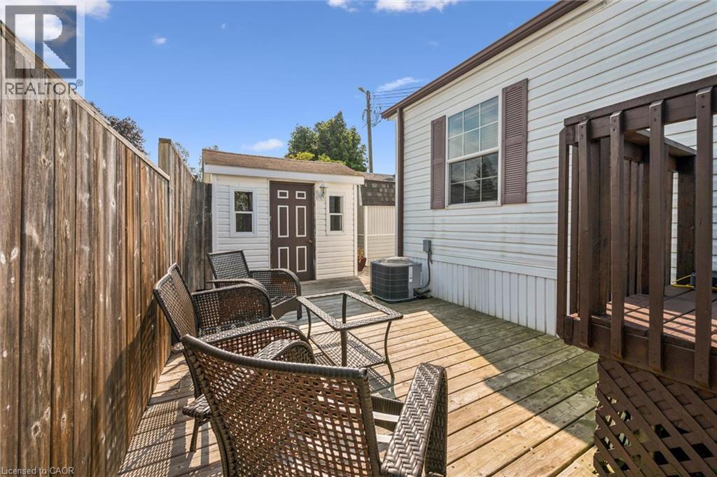 21 Trillium Beach Dr Drive, Puslinch, Ontario  N0B 2J0 - Photo 3 - 40855409