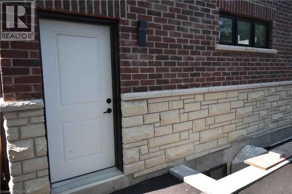 1294 Coric Avenue Unit# 2, Burlington, Ontario  L7R 3S3 - Photo 31 - 40855835