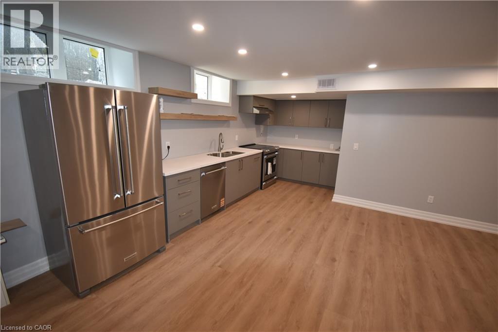 1294 Coric Avenue Unit# 2, Burlington, Ontario  L7R 3S3 - Photo 5 - 40855835