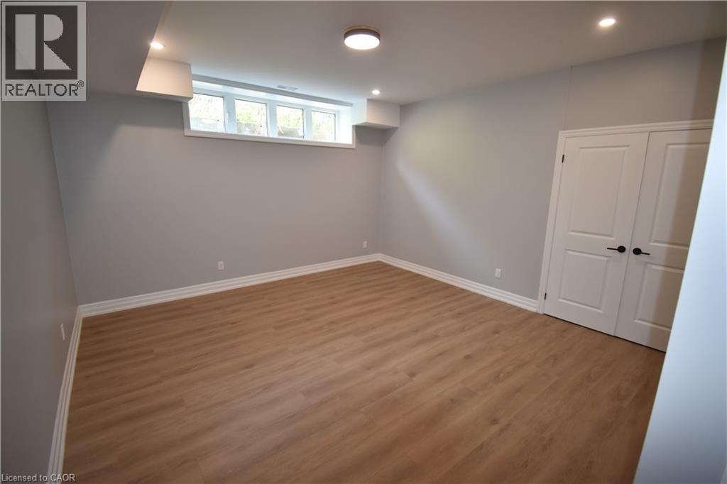 1294 Coric Avenue Unit# 2, Burlington, Ontario  L7R 3S3 - Photo 13 - 40855835