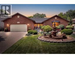 1825 HEBERT STREET, Tecumseh, Ontario
