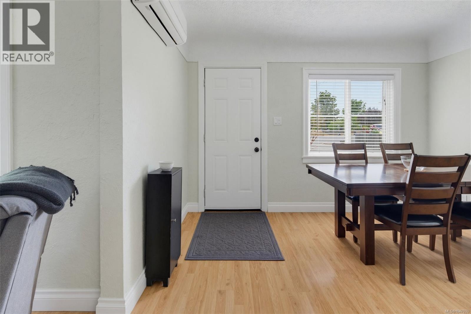 193 Quincy St, View Royal, British Columbia  V8Z 5E9 - Photo 6 - 1047033