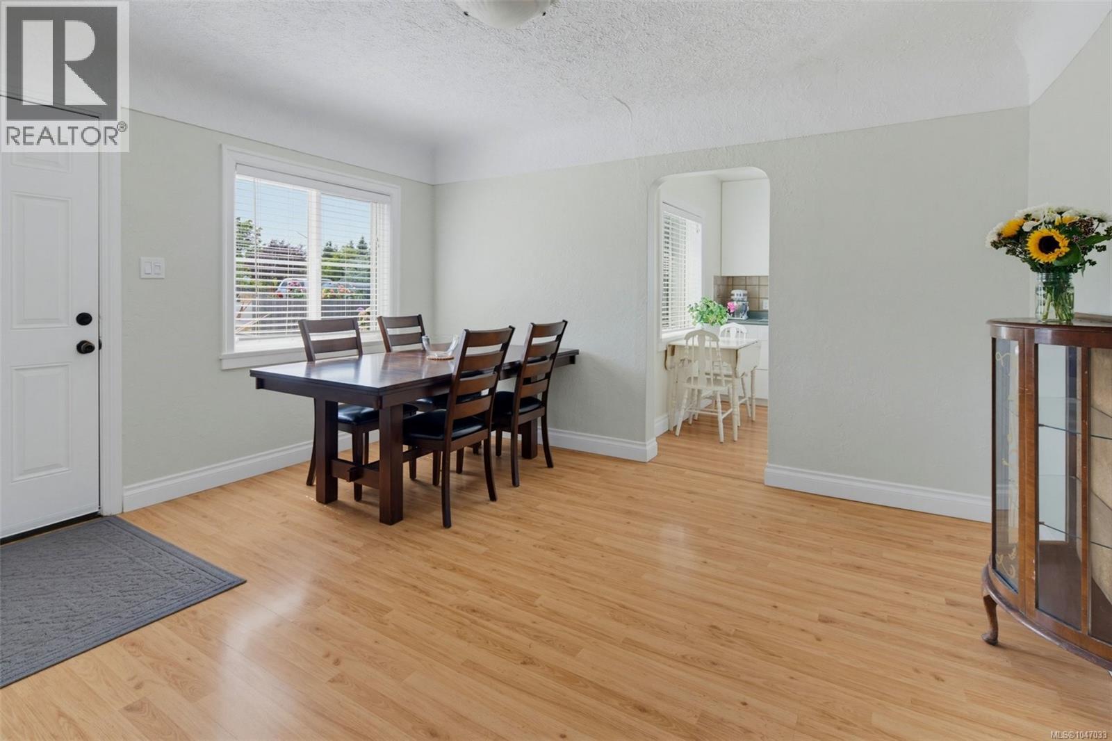 193 Quincy St, View Royal, British Columbia  V8Z 5E9 - Photo 7 - 1047033
