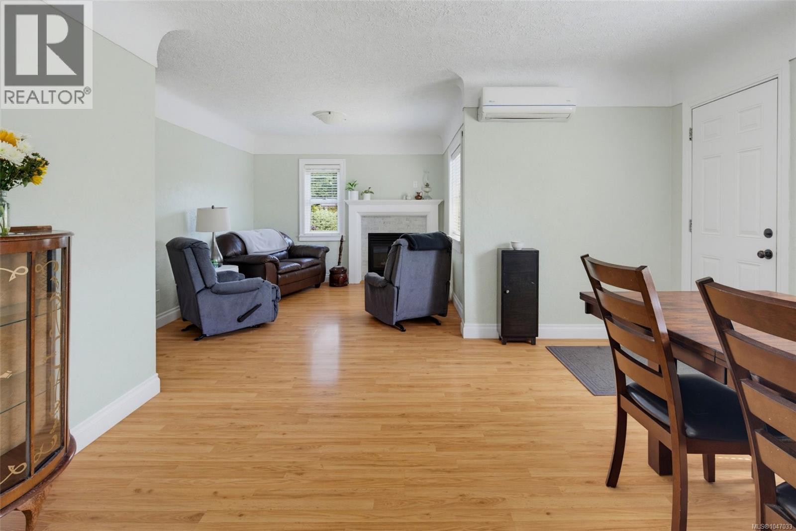193 Quincy St, View Royal, British Columbia  V8Z 5E9 - Photo 8 - 1047033