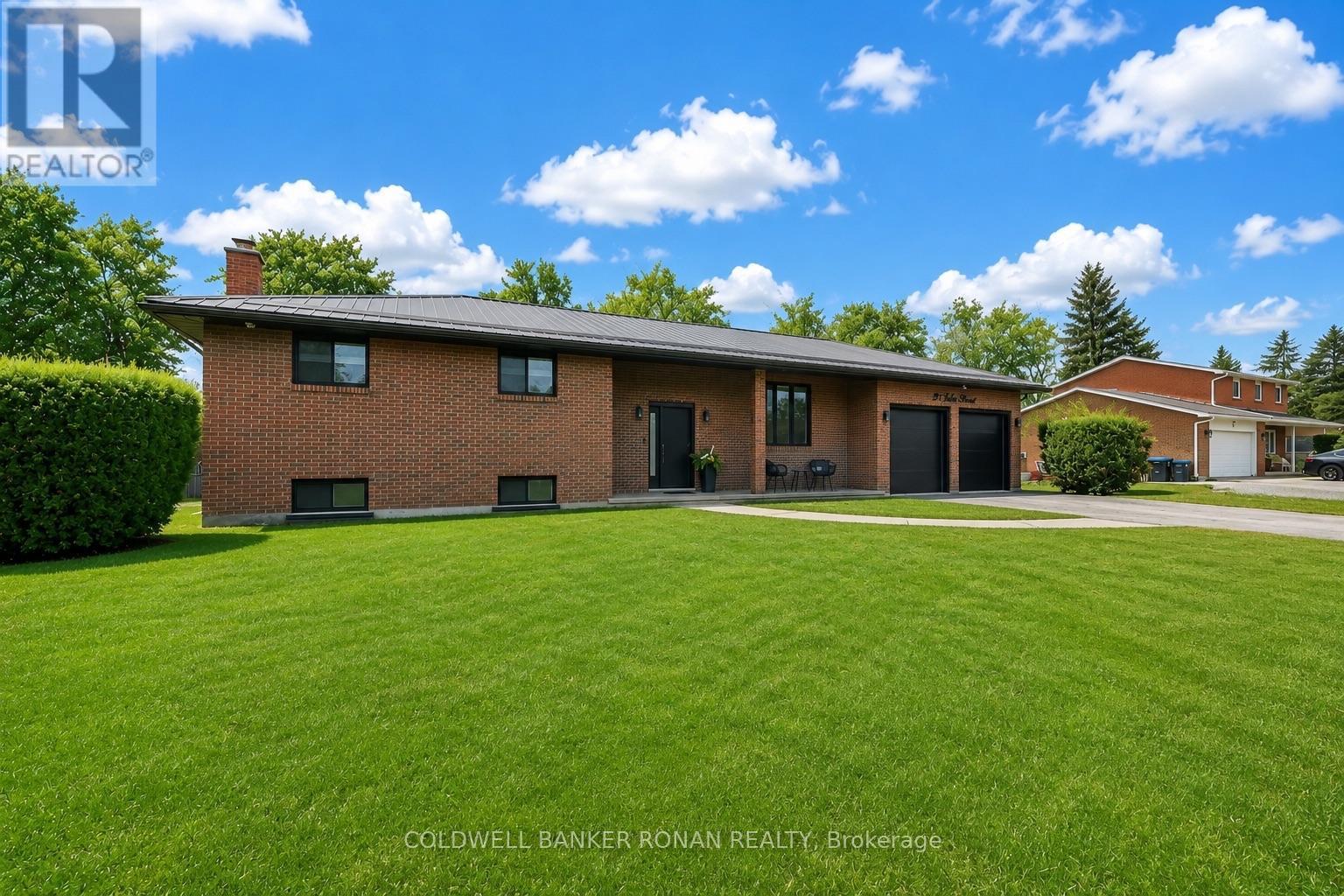 5 JOHN STREET, Adjala-Tosorontio, Ontario