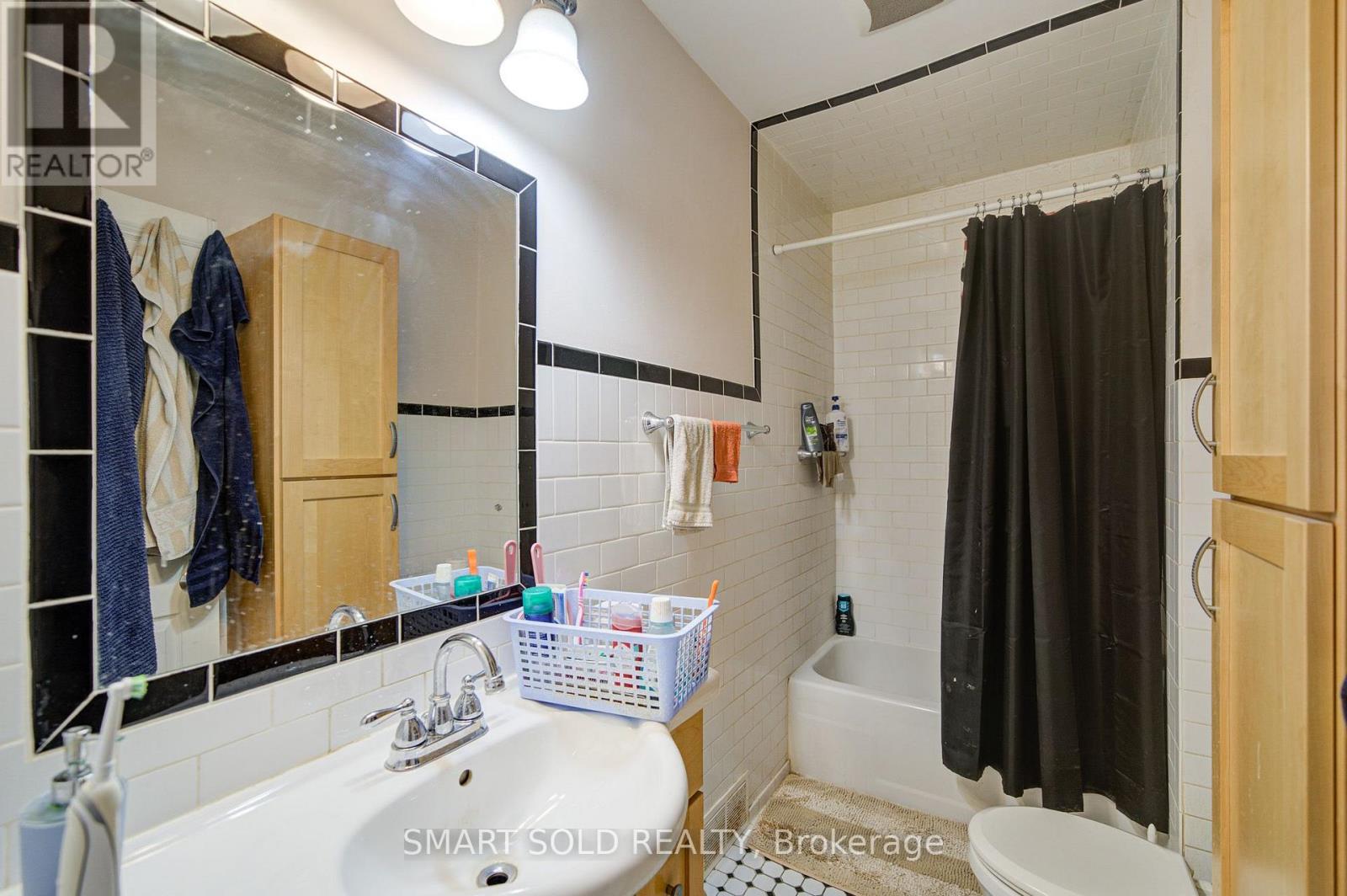4096 Broughton Avenue, Niagara Falls, Ontario  L2E 3K6 - Photo 31 - X13629916
