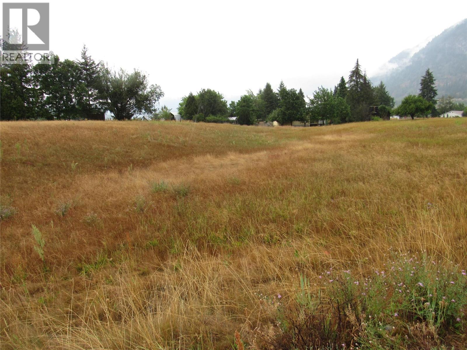 Lot 16 Pearson Road, Castlegar, British Columbia