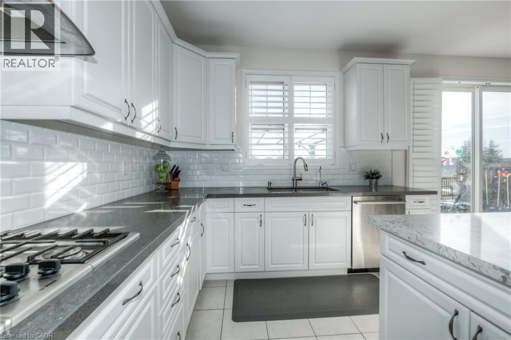 285 Seabrook Drive, Kitchener, Ontario  N2R 0G3 - Photo 14 - 40856075