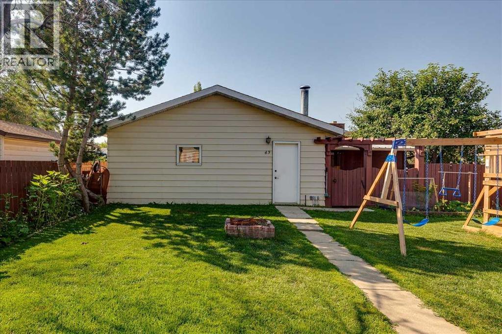 43 Oak Street, Red Deer, Alberta  T4P 2N7 - Photo 36 - A2333402