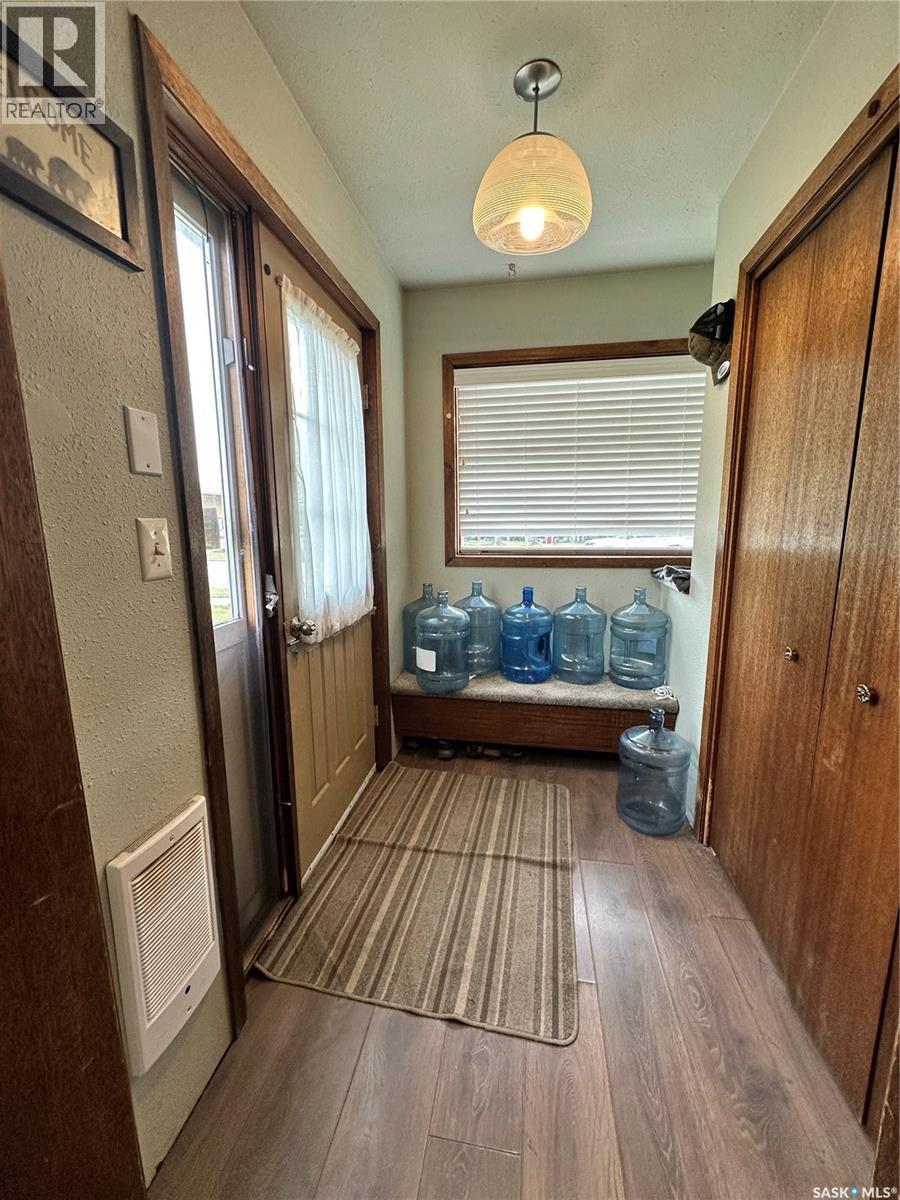 118 5th Avenue W, Melville, Saskatchewan  S0A 2P0 - Photo 10 - SK045701