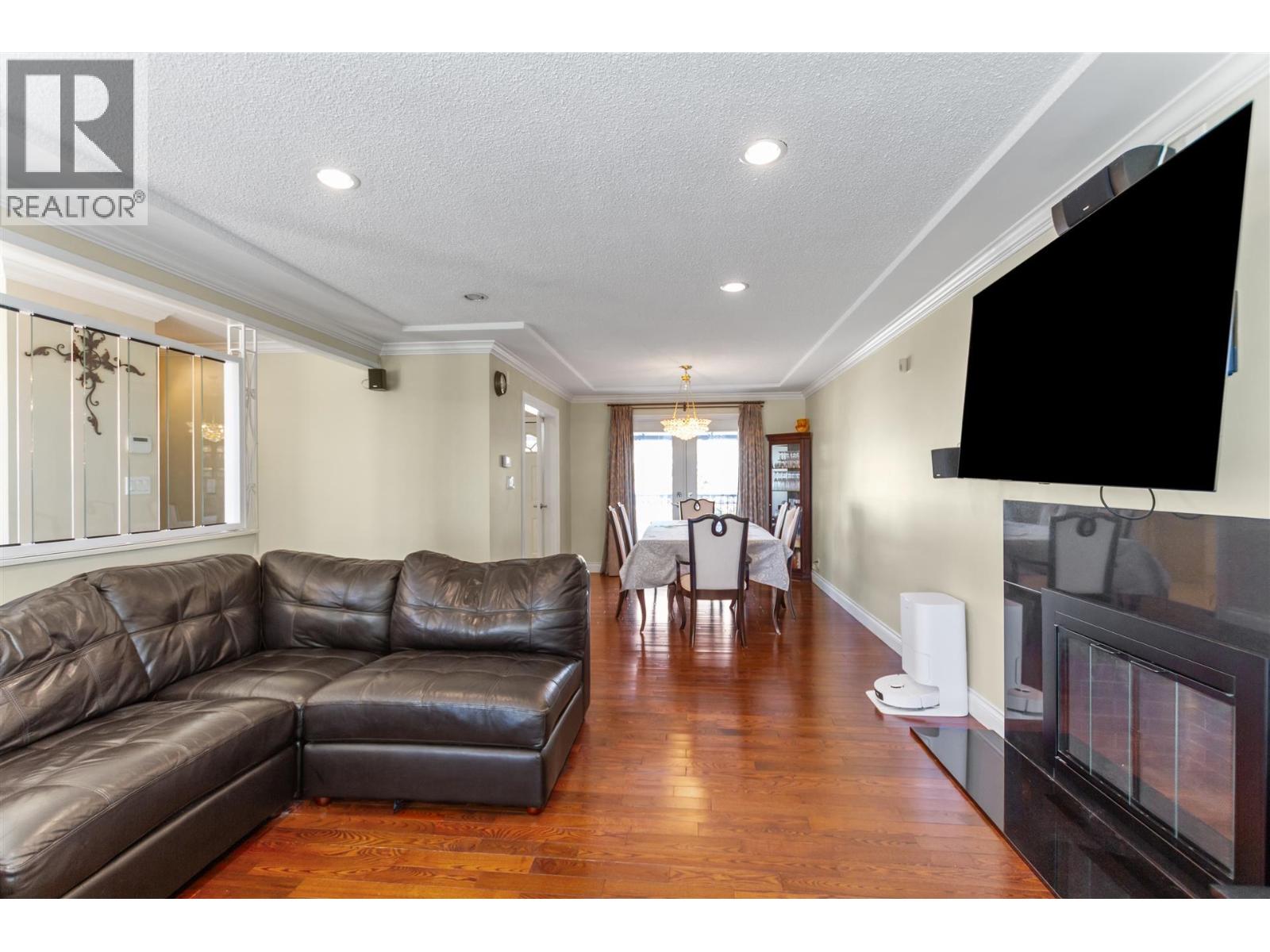 6949 Halifax Street, Burnaby, British Columbia  V5B 2R3 - Photo 7 - R3155975