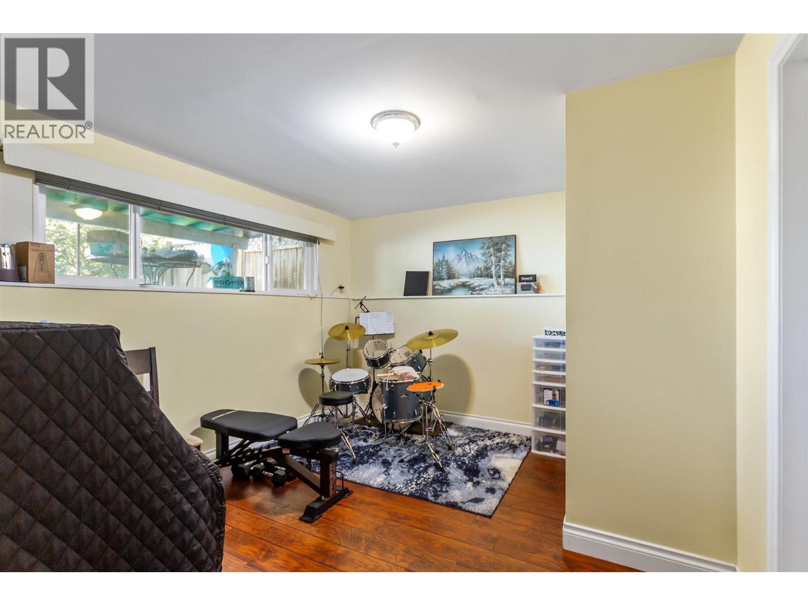 6949 Halifax Street, Burnaby, British Columbia  V5B 2R3 - Photo 15 - R3155975