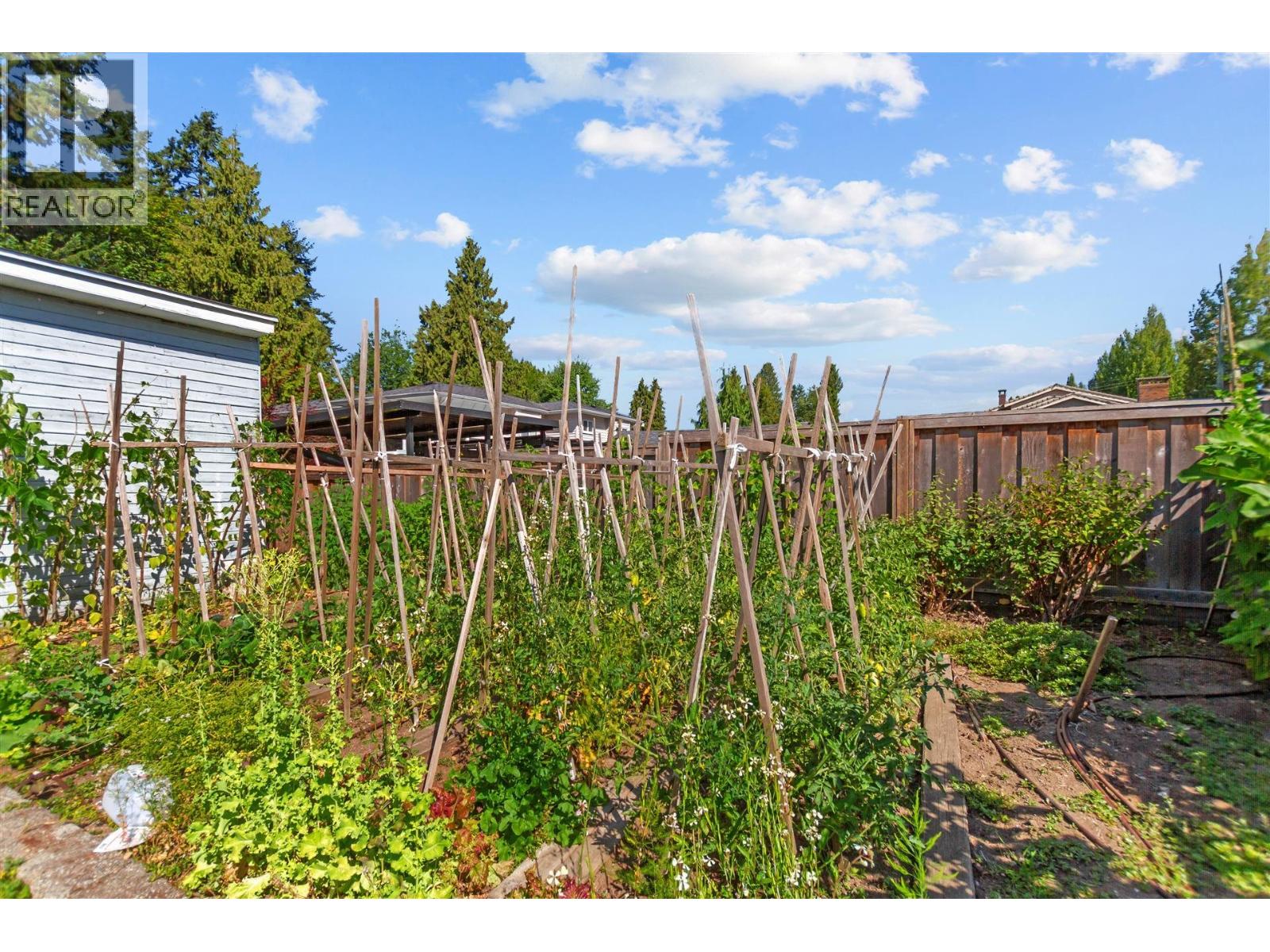 6949 Halifax Street, Burnaby, British Columbia  V5B 2R3 - Photo 23 - R3155975