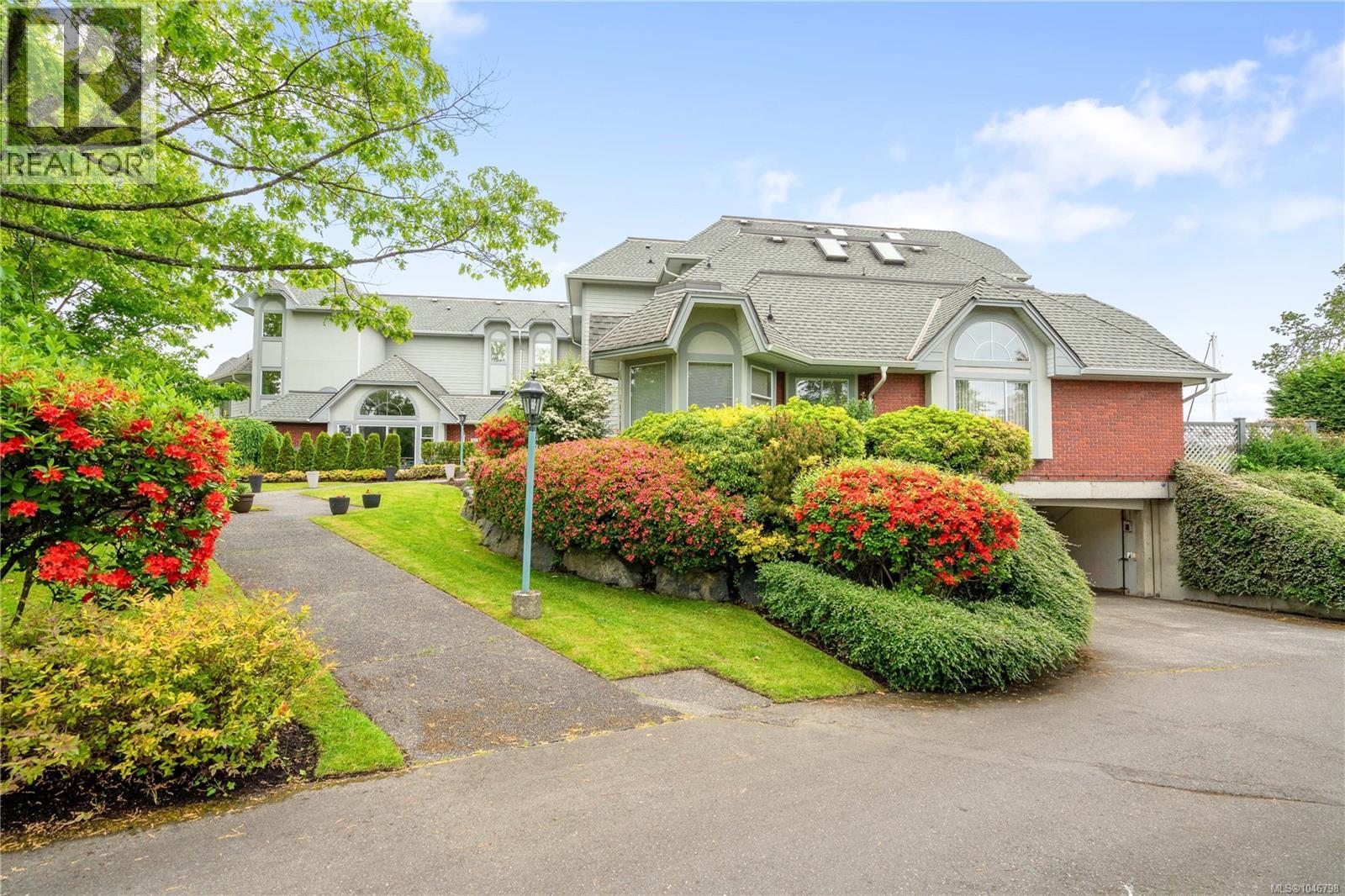 101 10431 Resthaven Dr, Sidney, British Columbia  V8L 3H6 - Photo 58 - 1046798