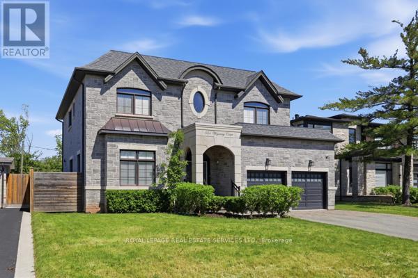 584 WEYNWAY COURT, Oakville, Ontario