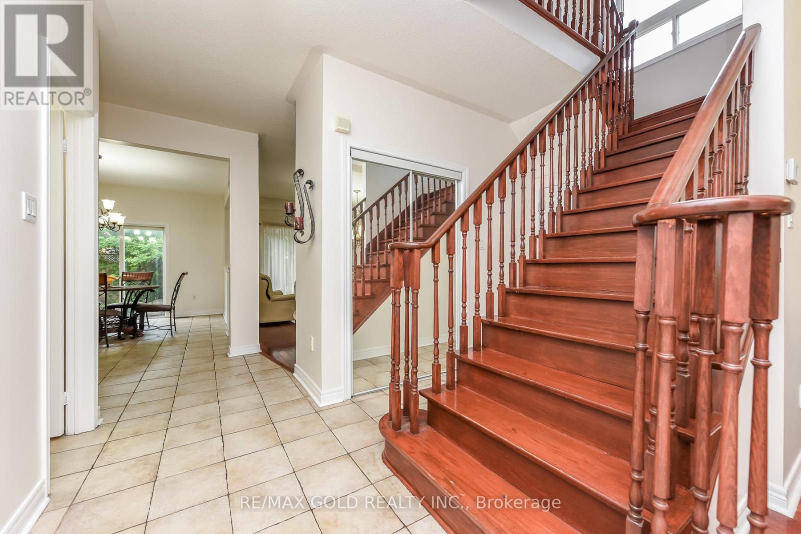 71 Gallview Lane, Brampton, Ontario L6P 1S2 - Photo 8 - W13433264