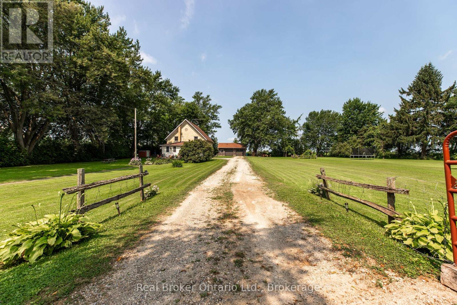 3047 Bruce 1 Road, Kincardine, Ontario  N0G 2T0 - Photo 2 - X13679648