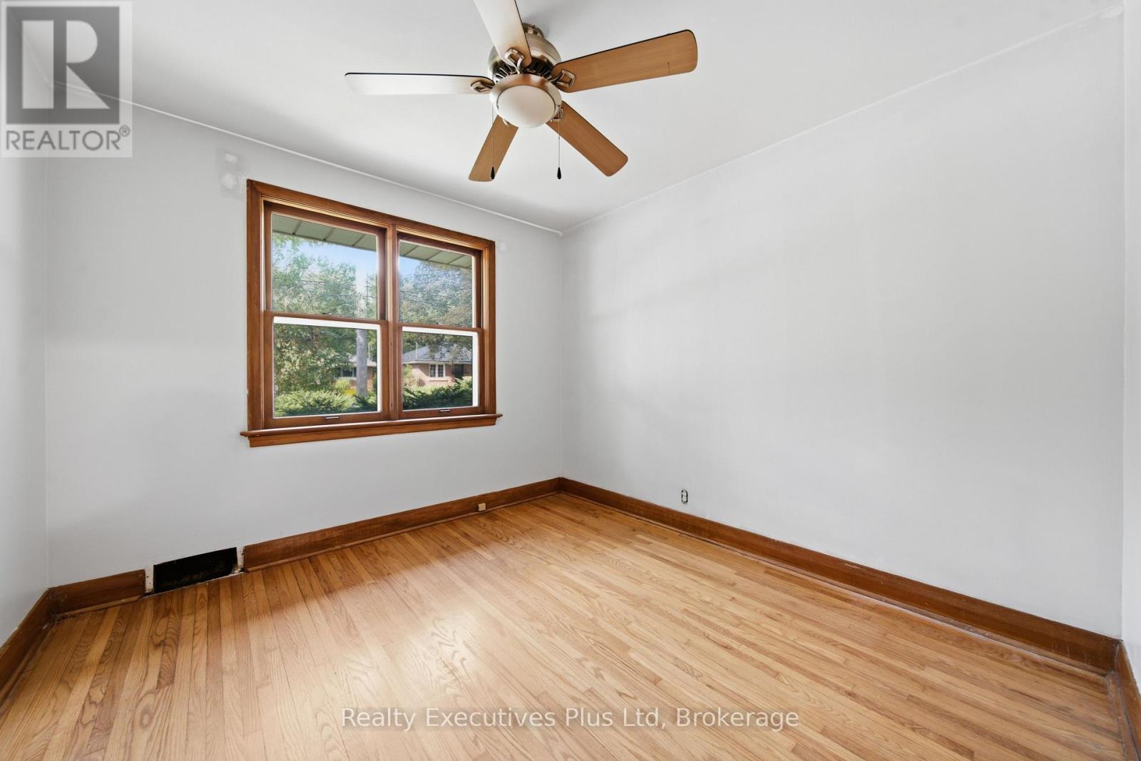 361 Metcalfe Street, Guelph (Riverside Park), Ontario  N1E 4Z5 - Photo 11 - X13679666