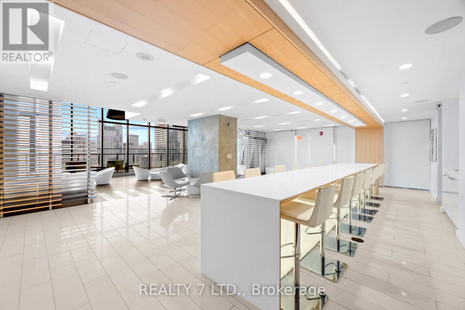 1808 - 45 Charles Street E, Toronto, Ontario M4Y 0B8 - Photo 34 - C13679674