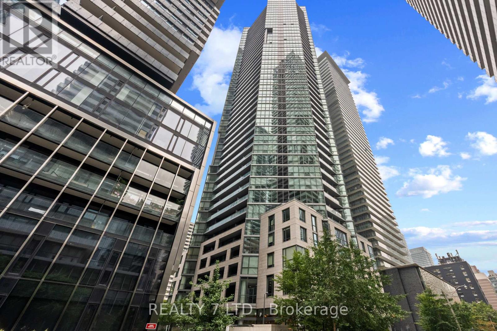 1808 - 45 Charles Street E, Toronto, Ontario M4Y 0B8 - Photo 4 - C13679674