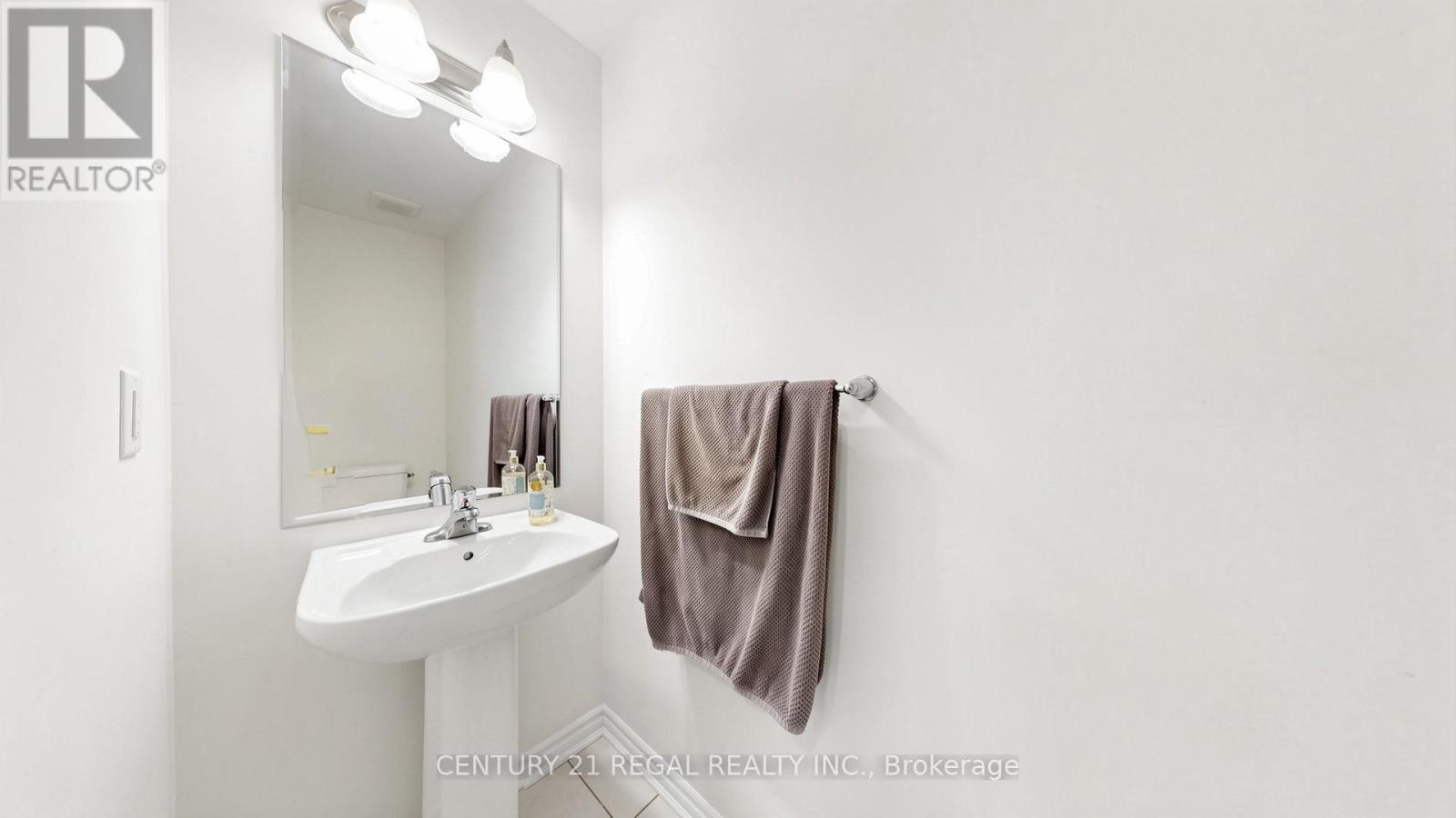 1403 Longspur Trail, Pickering, Ontario  L1X 0N2 - Photo 14 - E13679662