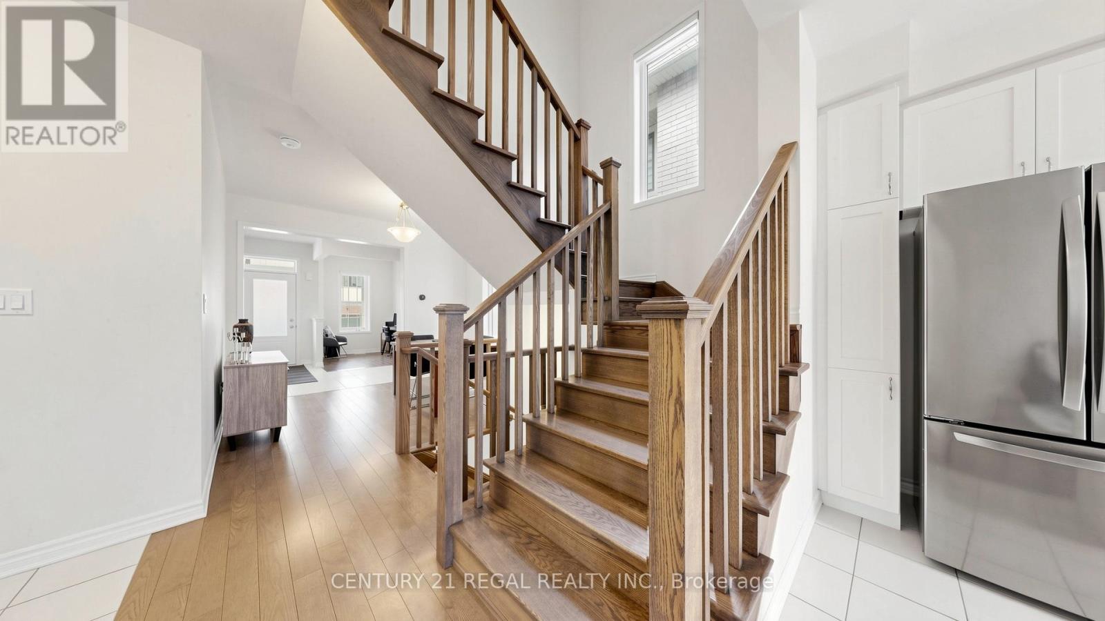 1403 Longspur Trail, Pickering, Ontario  L1X 0N2 - Photo 16 - E13679662